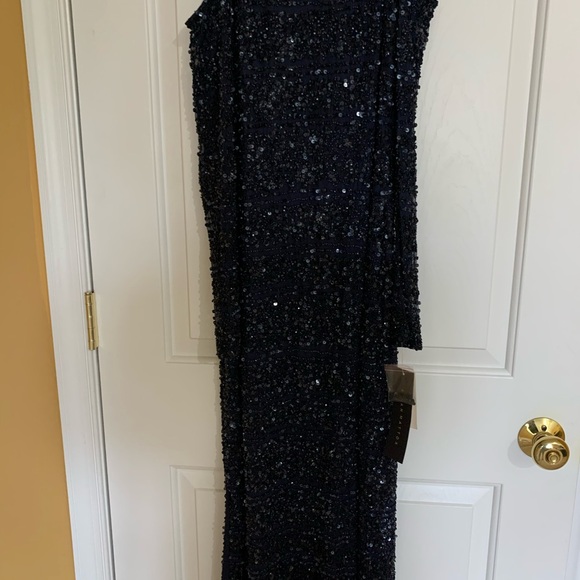 Aiden Mattox gown 0 - Picture 3 of 10